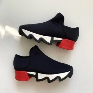 iRi NYC Neoprene Low Top Slip On Black and red and white